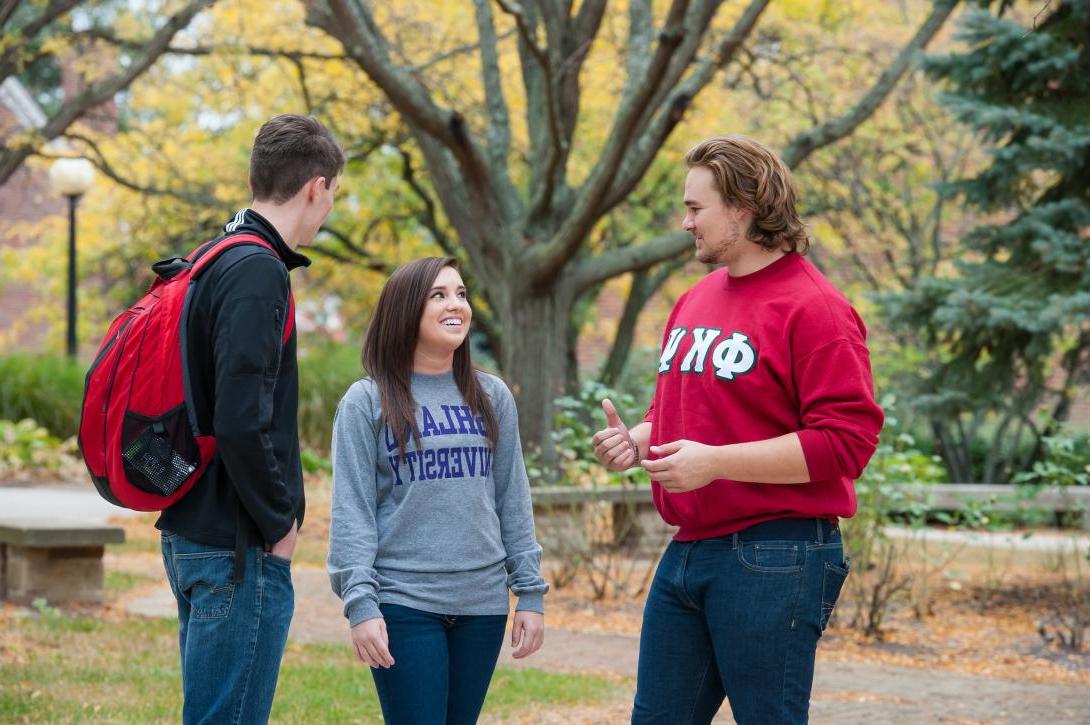 Transfer student getting a tour of campus